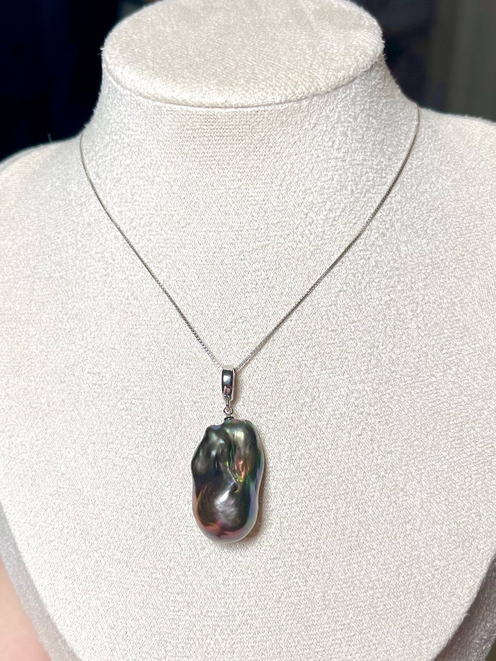 Black Genuine Baroque Pearl Pendant - silver plated clasp